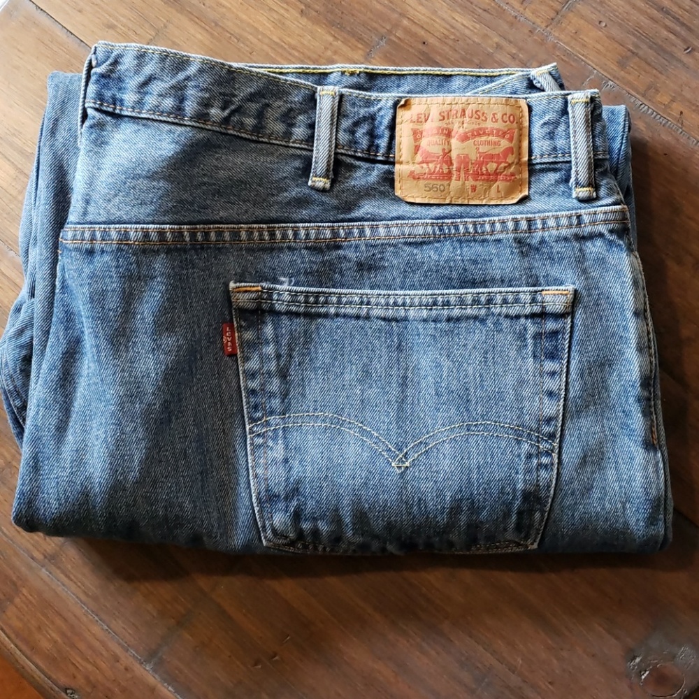 Levi 560 jeans